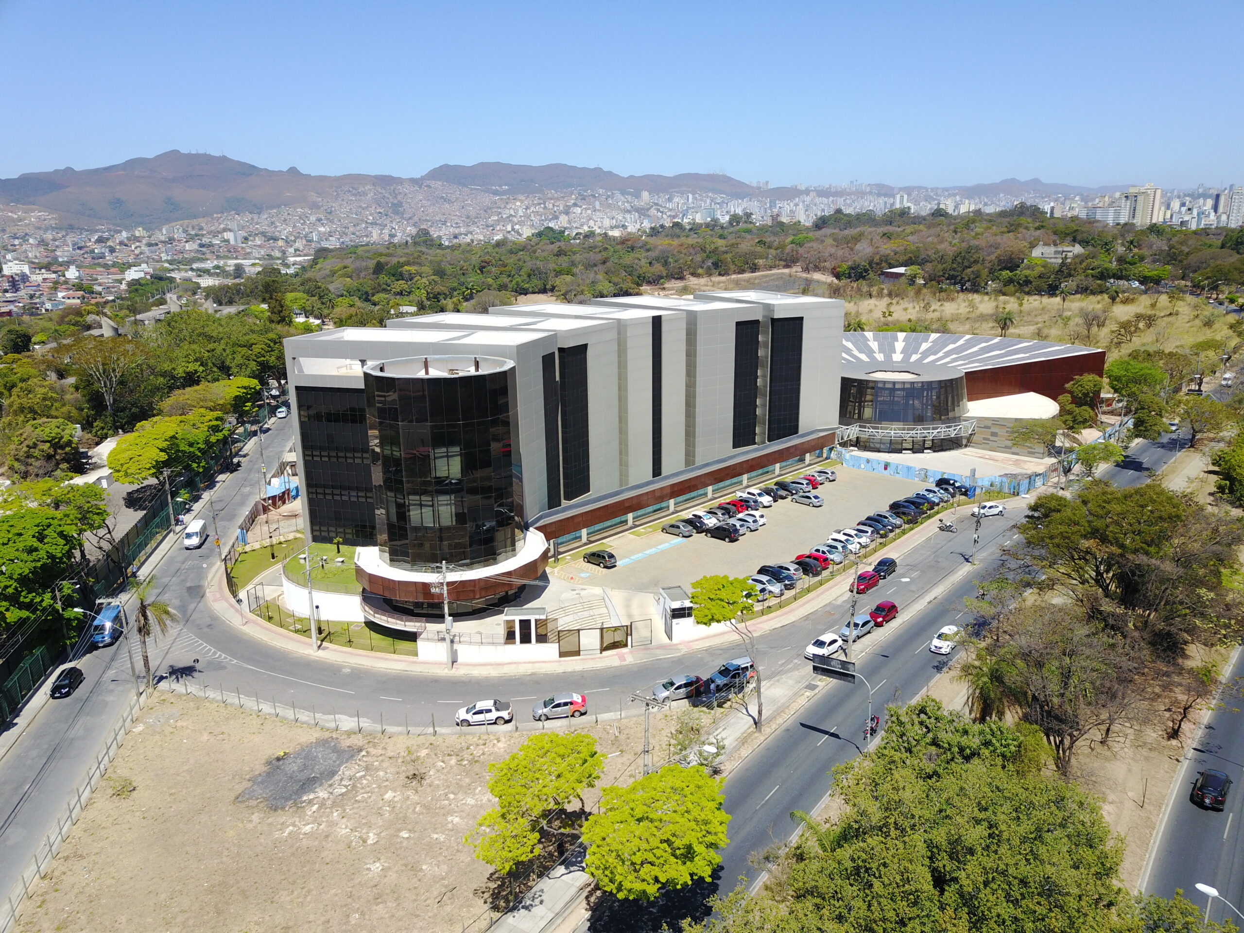 Imagem ilustrativa da notícia Câmaras de Avaliação da FAPEMIG ganham agilidade e representatividade após reestruturação 